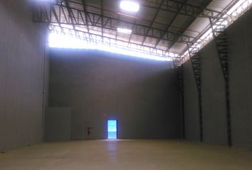 Bodega-Galpon en  V3w6+g27, Guayaquil, Ecuador