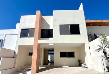 Casa en  Jardines De Delicias, Cuernavaca, Morelos