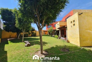 Casa en  Calzada De Los Álamos 8, Fracc Fundadores De Zavaleta, Puebla, 72176, Mex