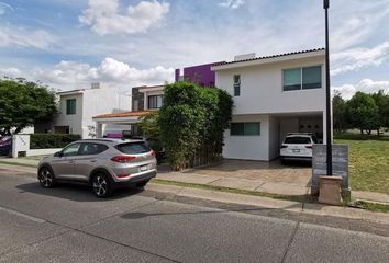 Casa en  Bosques De Santa Anita, Tlajomulco De Zúñiga