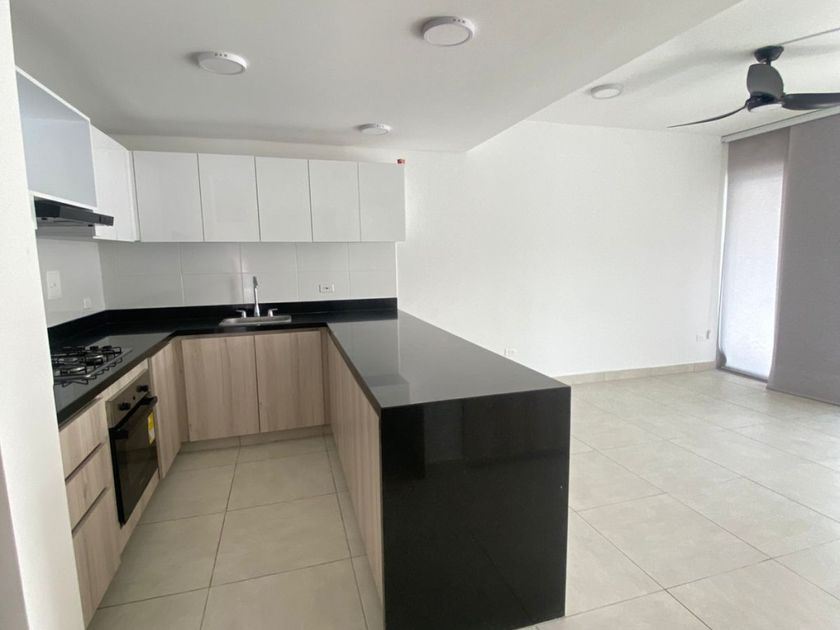 Apartamento en arriendo El Centro, Industria De La Bahía