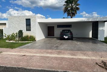 Casa en  Komchen, Mérida, Yucatán