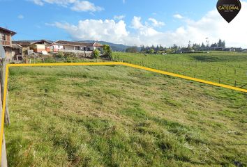 Terreno Comercial en  Victoria Del Portete (irquis), Cuenca