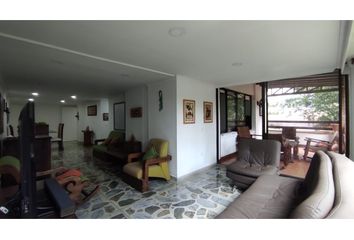 Apartamento en  Poblado, Medellín