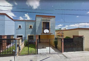 Casa en  Avenida Revolución, Felipe Carrillo Puerto, Querétaro, 76138, Mex