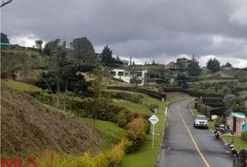 Lote de Terreno en  Poblado, Medellín