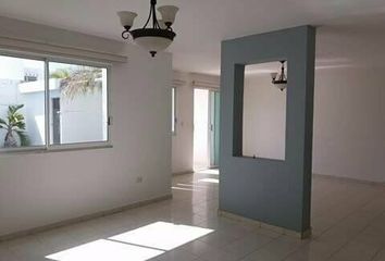 Casa en condominio en  Calle 18 206a, Fraccionamiento San Carlos, Mérida, Yucatán, 97130, Mex