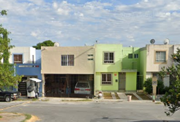 Casa en  Calle Hacienda De San Adrián, Fracc Villas De La Hacienda, Juárez, Nuevo León, 67288, Mex