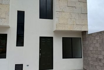 Casa en  Privada Mexicana 21, Fraccionamiento Los Limones, San Luis Potosí, 78120, Mex