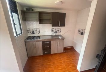 Apartamento en Carrera 98b, Parques De Bogotá, Upzs De Bogotá, Localidad Bosa, Bogotá, Bogotá, Distrito Capital, Rap (especial) Central, 110721, Colombia