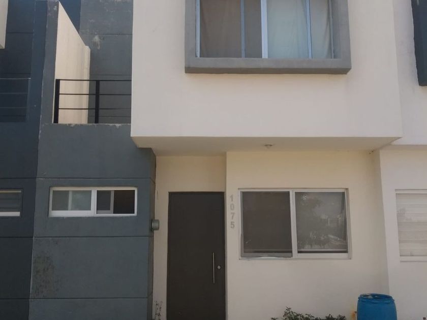 renta Casa en condominio en Tesistán, Zapopan, Zapopan, Jalisco  (EB-LN6952r)