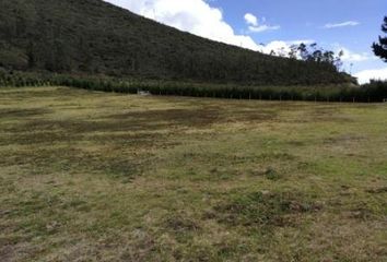 Terreno Comercial en  El Sol 127, Quito 170104, Ecuador