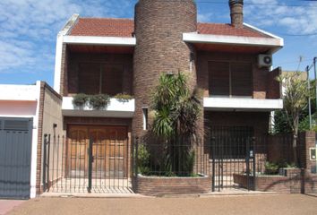 Casa en  Jose Leon Suarez, Partido De General San Martín