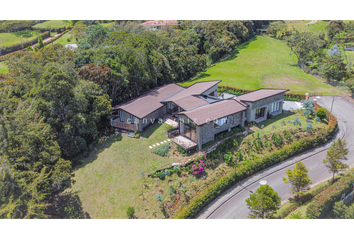 Casa en  La Ceja, Antioquia