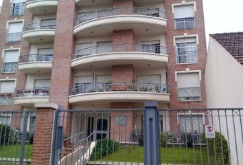 Departamento en  Castelar, Partido De Morón