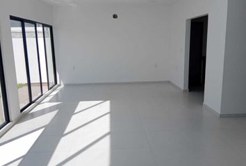 Casa en fraccionamiento en  Calle Ojo De Agua, Fracc Los Manantiales Residencial, Alvarado, Veracruz De Ignacio De La Llave, 95264, Mex