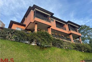 Casa en  Poblado, Medellín