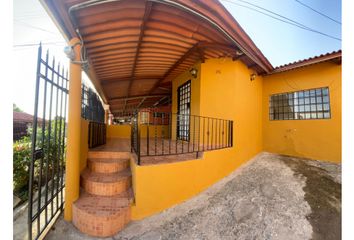 Casa en  Jose D. Espinar, San Miguelito
