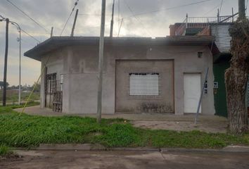 Casa en  Libertad, Partido De Merlo