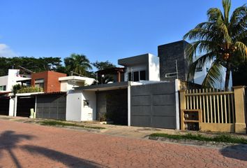 Casa en  Ixtapa, Zihuatanejo, Zihuatanejo De Azueta