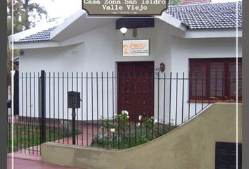 Casa en  Avenida Presidente Ramón S. Castillo 3051-3099, San Fernando Del Valle De Catamarca, K4700, Catamarca, Arg