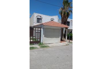 Casa en  Vicente Guerrero, Juárez, Chihuahua