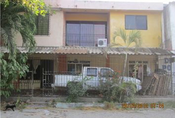 Casa en  Santa Mónica, Cartagena De Indias