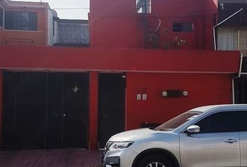 Casa en  Los Reyes Ixtacala, Tlalnepantla De Baz