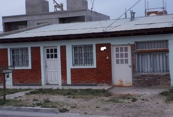 Locales en  Puerto Madryn, Chubut