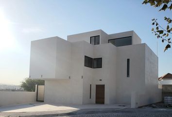 Casa en  Fraccionamiento Cumbres Del Lago, Municipio De Querétaro