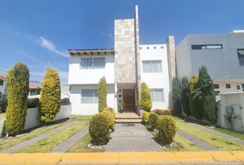 Casa en  San Mateo Otzacatipan, Toluca