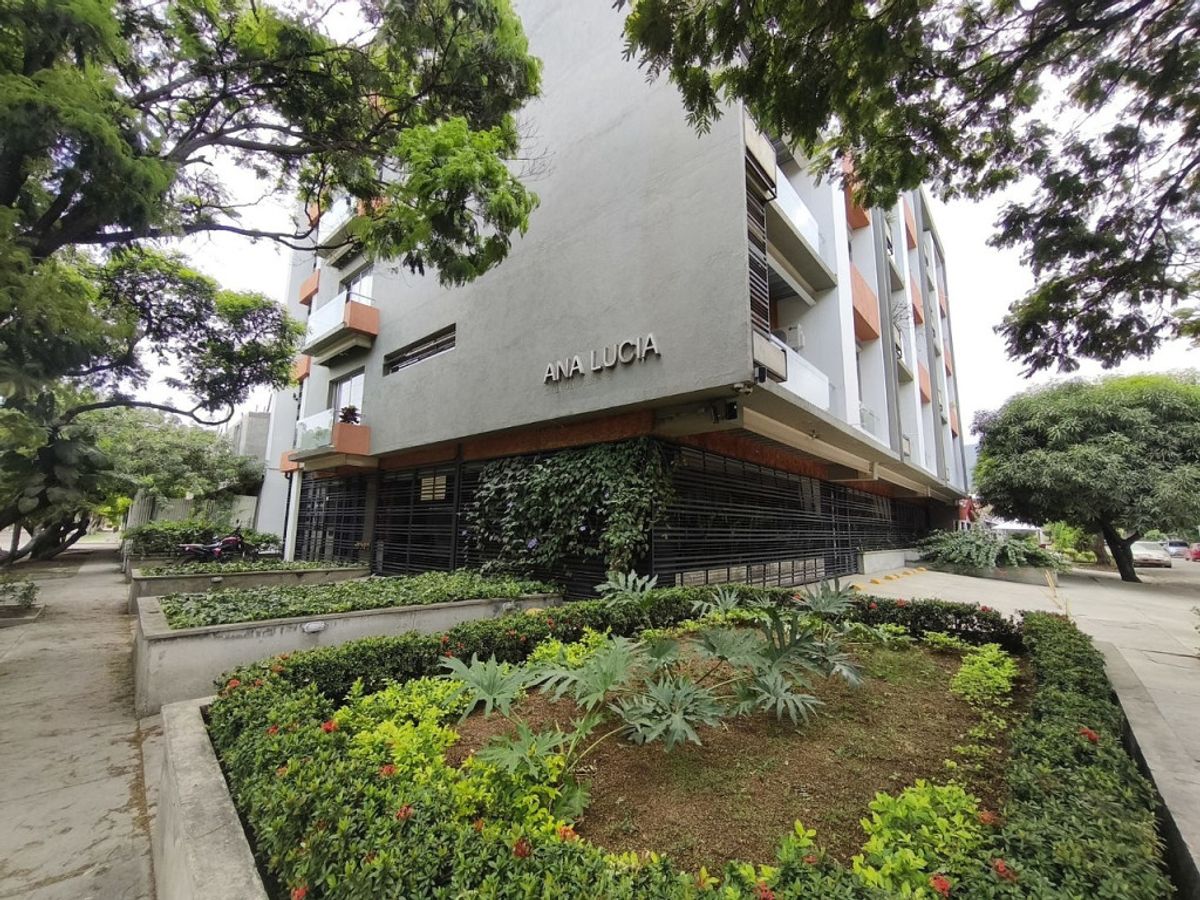 Apartamento en arriendo Vipasa (Norte) en Vipasa