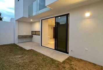 Casa en fraccionamiento en  Calle 5 De Mayo, Barrio Santo Entierro, San Andrés Cholula, Puebla, 72848, Mex