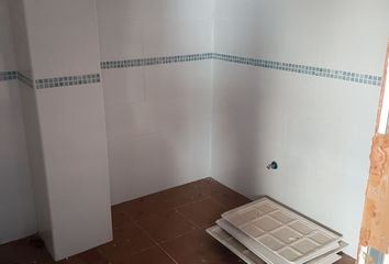 Local Comercial en  Los Remedios, Sevilla