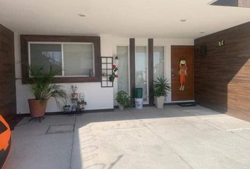 Casa en fraccionamiento en  Boulevard Europa, Fracc Lomas De Angelópolis, San Andrés Cholula, Puebla, 72830, Mex