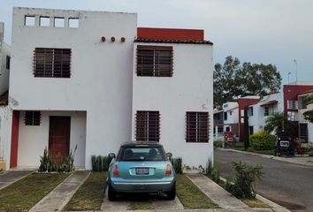 Casa en  Altus Bosques, Tlajomulco De Zúñiga