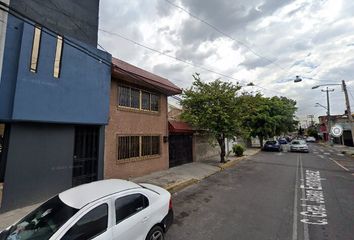 Casa en  A Corona, General Juan De Enríquez, Juan Escutia, Iztapalapa, Ciudad De México, 09100, Mex