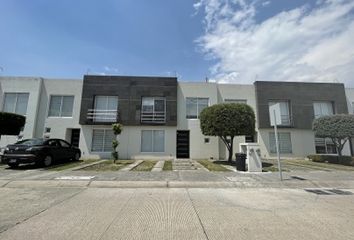 Casa en  Calle Vicente Guerrero, Barrio San Miguel, San Mateo Atenco, México, 52104, Mex