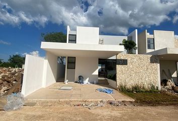 Casa en  Calle 20, Conkal, Yucatán, 97345, Mex