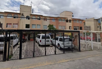Casa en fraccionamiento en  Cerrada Calpulalpan, Unidad Habitacional Rey Neza, Nezahualcóyotl, México, 57809, Mex