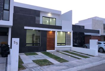 Casa en condominio en  Prolongación Paseo Ámsterdam, Fracc Parque Metropolitano, Corregidora, Querétaro, 76900, Mex