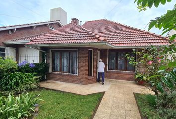 Casa en  Remolcador Guaraní 1760, B7600 Mar Del Plata, Provincia De Buenos Aires, Argentina