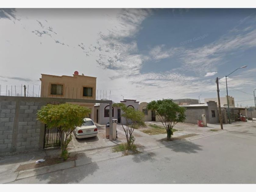 venta Casa en Mirador, Ciudad Juárez, Juárez, Chihuahua (MX22-MI6037)-  