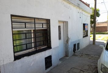 Casa en  Azcuénaga, Rosario