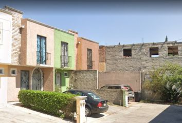 Casa en condominio en  Calle Fuente Cleopatra, Fuentes Del Nilo, Tonalá, Jalisco, México