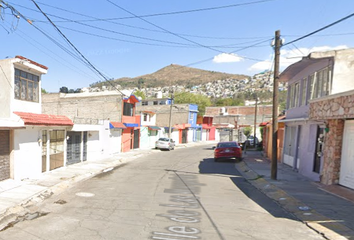 Casa en  Calle Valle De Las Margaritas 30-50, Fraccionamiento Izcalli Del Valle, Tultitlán, México, 54945, Mex