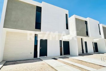 Casa en  Torremolinos, Gómez Palacio