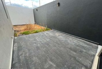 Casa en  Privada Del Lago 105-327, Fraccionamiento Villas Del Mesón, Querétaro, 76226, Mex