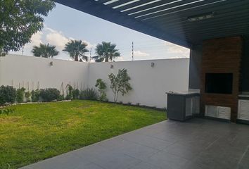 Casa en  Calle Lago Yalahan 22-256, Fraccionamiento Cumbres Del Lago, Querétaro, 76230, Mex