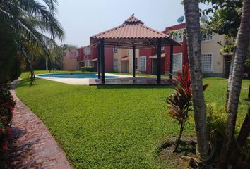Villa en  Avenida Las Gaviotas, Fraccionamiento Gaviotas Iii, Acapulco De Juárez, Guerrero, 39906, Mex